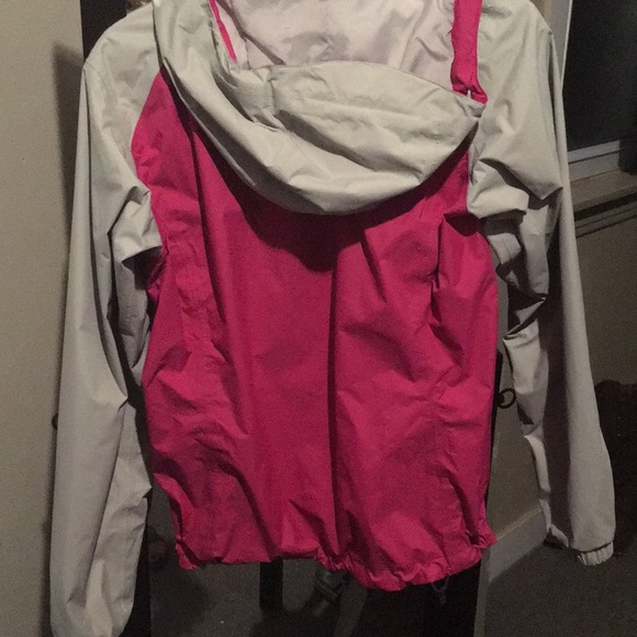 Northface windbreaker jacket - Picture 3 of 4